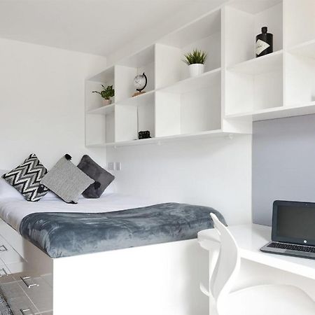 Zeni Ensuite, In Liverpool Extérieur photo